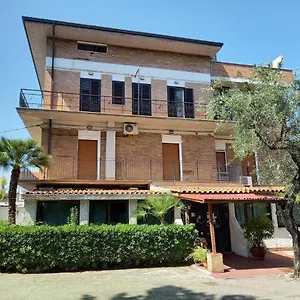 La Vela Bed & Breakfast